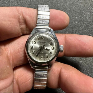 Vintage Lucerne Ladies Mechanical Wind Up Watch For Parts Or Repair Not Working
